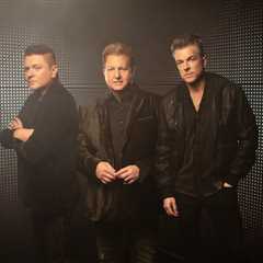 Rascal Flatts Talk Singing With Backstreet Boys at ACM Awards & If They’d Consider a..