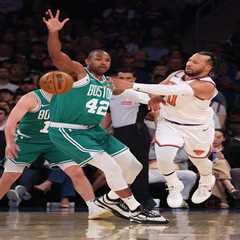 Knicks completely crumble on home court as Celtics dominate Game 3 — and silence the Garden