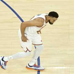 Karl-Anthony Towns battles through murky finger injury in Game 3