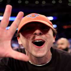 Timothée Chalamet stole the celebrity show at Knicks game with Kylie Jenner’s help