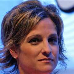 Mary Lou Retton Charged With DUI
