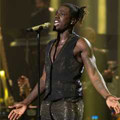 ‘American Idol’ Champ Jamal Roberts Debuts at No. 1 on Hot Gospel Songs Chart With ‘Heal’
