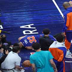 ‘Good sign’ Karl-Anthony Towns stayed in after injuring knee: Tom Thibodeau