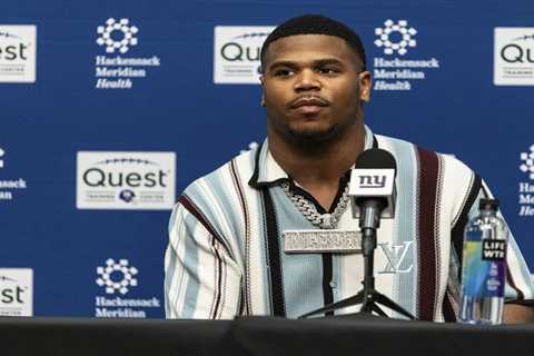 Rob Gronkowski goes off on Giants rookie Abdul Carter’s ‘crazy’ Lawrence Taylor number request