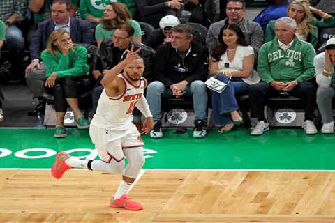 Knicks fans at TD Garden, MSG go wild after New York’s unbelievable Game 2 rally to beat Celtics..