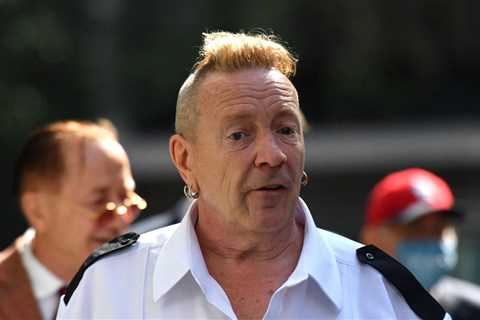 Former Sex Pistols Frontman John Lydon Thinks The Rolling Stones ‘Should Retire’
