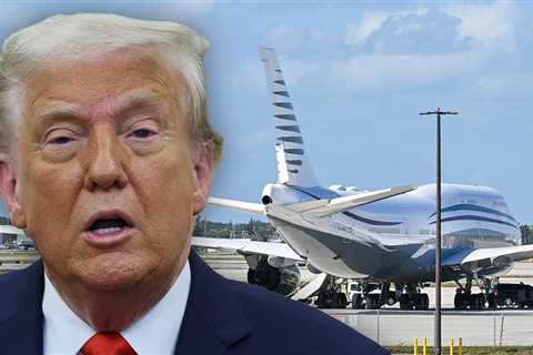 Donald Trump Gifted $400M Jet From Qatar Royal Family, Faces Backlash