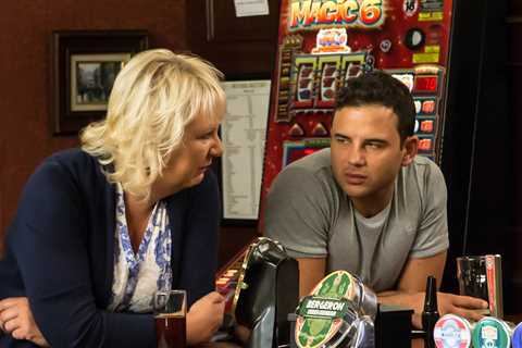 Why Ryan Thomas REALLY came back to Corrie after 9 years - and it's not what you think