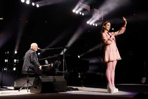 Billy Joel’s Daughter Alexa Ray Joel Offers Encouraging Words About Dad’s Health Diagnosis