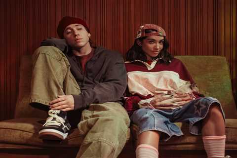 Maria Becerra, Paulo Londra & XRoss’ ‘Ramen Para Dos’ Adds Second Week at No. 1 on Billboard..
