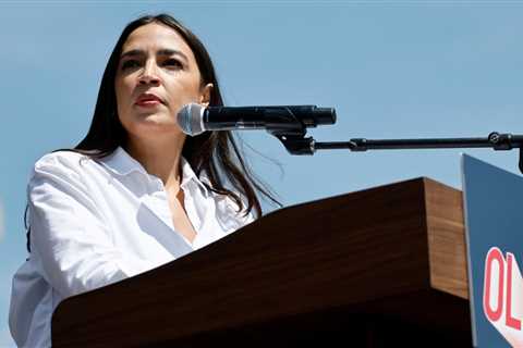 Rep. Alexandria Ocasio-Cortez Praises Bad Bunny for ‘Political’ Album ‘Debí Tirar Más Fotos’