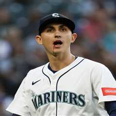 ​Mariners pitcher George Kirby bloodied after taking 103 mph comebacker to face