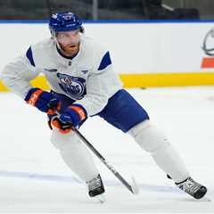 Connor McDavid is out to solidify his legacy — and deny the Panthers a dynasty — in Stanley Cup..