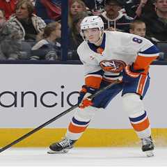 Islanders trade Noah Dobson to Canadiens in pre-draft shakeup