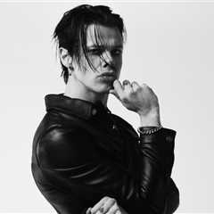 Yungblud Storms to Third Consecutive U.K. No. 1 Album With ‘Idols’