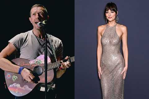 Coldplay’s Chris Martin & Dakota Johnson Break Up: Report
