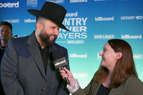 Carín León Talks Performing “No Es Por Acá,” Working with Cody Johnson on “She Hurts Like Tequila”..