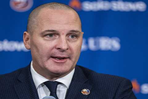 Mathieu Darche could be opting for Islanders continuity after all in first offseason