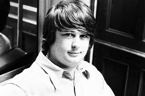 Brian Wilson, Leader of the Beach Boys and Pop Genius, Dies at 82