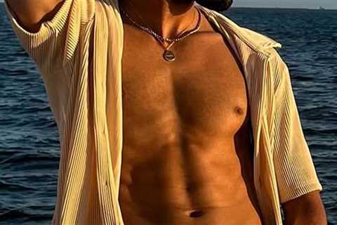 Guess Which Sexy Singer Hit The Water In His Calvin Undies!