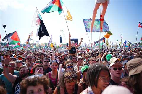 How to Livestream Neil Young, Olivia Rodrigo and All the 2025 Glastonbury Festival..
