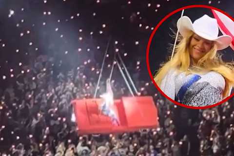 Beyoncé Experiences Frightening Situation During Texas Concert, on Video