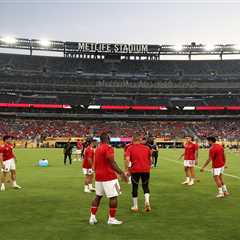 Weather worries not stopping FIFA from putting World Cup final in potential swelter