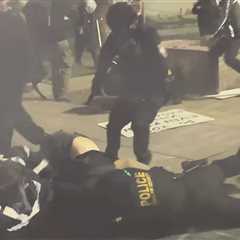Portland ICE Facility Protests Descends Into Chaos, on Video