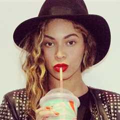 Beyoncé, Austin Mahone, Audrina Patridge Sippin' Slurpees ... Happy 7-11!