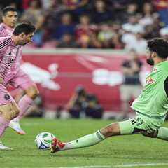 Lionel Messi’s two goals power Miami over Red Bulls in dominant win