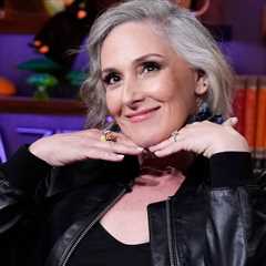 Here Are The Before-And-After Photos Of Ricki Lake's Neck And Facelift After Reflecting On Her..