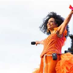 Diana Ross Shows Who’s ‘The Boss’ at Hollywood Bowl Concert Stop: 5 Best Moments
