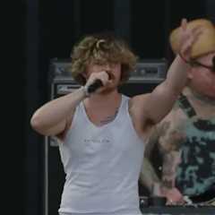 Sublime Singer Jakob Nowell Reveals He Had to Put Cat Down Before Concert