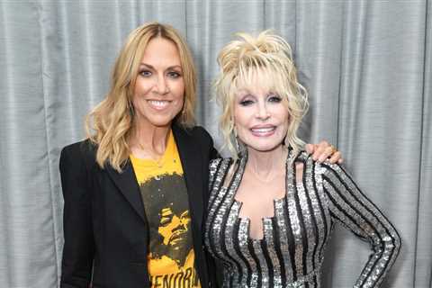 2025 Stand Up To Cancer Fundraiser To Feature Dolly Parton, Host Sheryl Crow