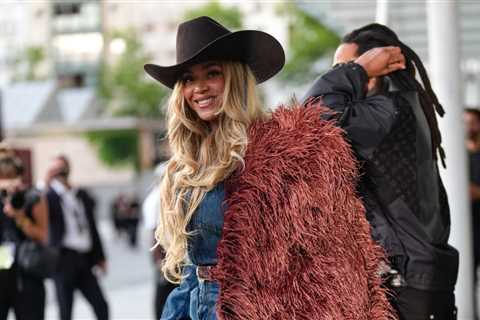 Beyoncé’s Cowboy Carter Tour Crashes 4th of July in Washington, D.C.: 7 Best Moments