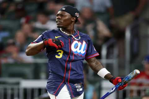 Social media clowns Jazz Chisholm’s woeful Home Run Derby: ‘Flyout derby’