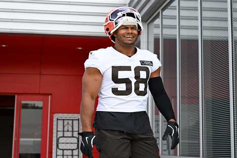 Browns linebacker Jordan Hicks retires at 33 in offseason shocker