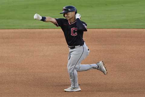 Mets outfielder search has interesting wrinkle with Guardians’ popular trade chip Steven Kwan