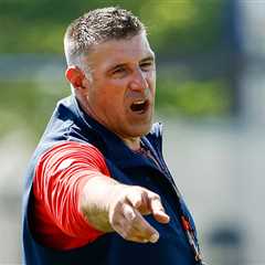 Mike Vrabel Bloodied During Scuffle At Patriots Training Camp