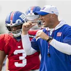 Brian Daboll appears ready to hand Giants play calling duties back to Mike Kafka
