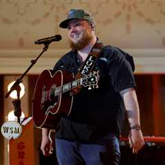 Luke Combs Was Once Forced to Choose Between Music & A College Frat: ‘I Made the Right Choice’