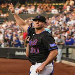 Mets celebrate Pete Alonso’s home-run record in rare reprieve: ‘Make sure it’s special’