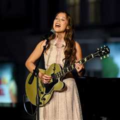 Laufey Brings Jazz Pop Magic (And Selena Gomez) to LA’s Grammy Museum Rooftop for Q&A and ‘A Matter ..