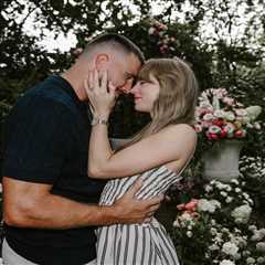Taylor Swift shows off engagement ring from Travis Kelce in amazing proposal photos