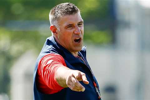 Mike Vrabel Bloodied During Scuffle At Patriots Training Camp