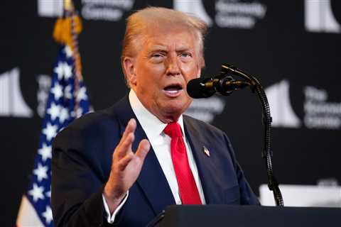 The 5 Most Outrageous Things Donald Trump Said in Announcing the 2025 Kennedy Center Honorees