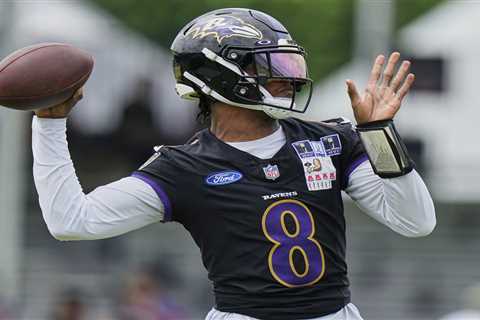 Lamar Jackson abruptly ends yearlong legal battle with Troy Aikman