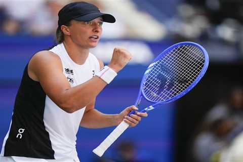 Iga Swiatek only wanted to talk about Taylor Swift’s engagement after US Open win