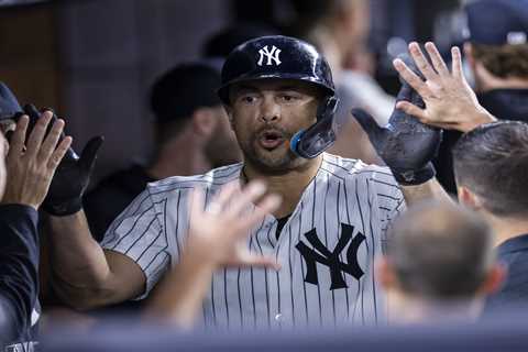 Giancarlo Stanton gets breather as his Yankees duties expand