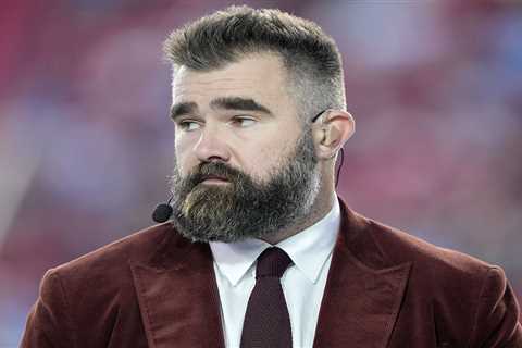 ESPN blocks Jason Kelce from working brother Travis’ Chiefs game on YouTube